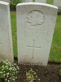 Etaples Military Cemetery - Carmichael, John Archy